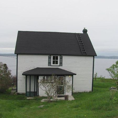 فيلا Wolf Cove Retreat House Amherst Cove المظهر الخارجي الصورة